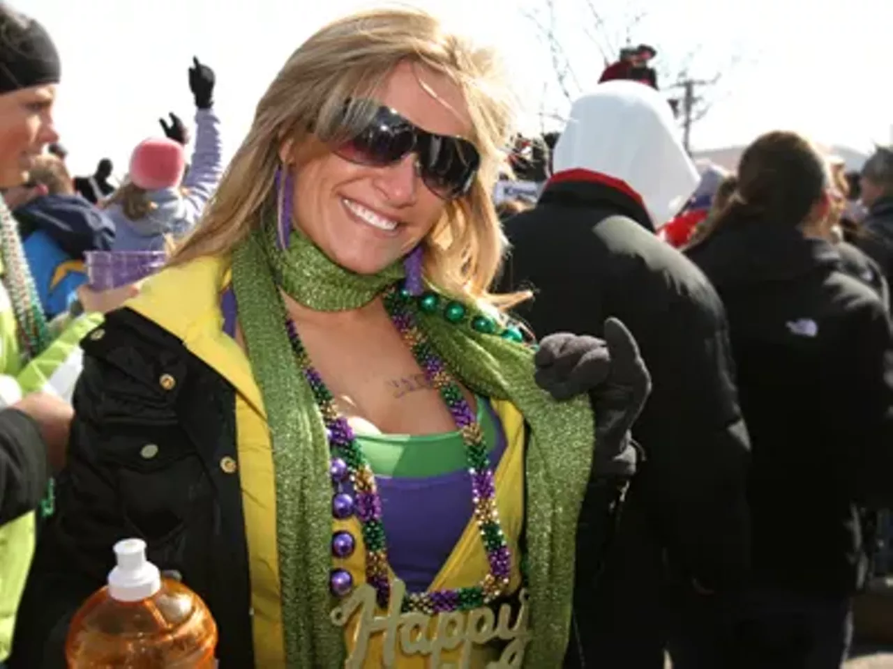 Puke, Boobs, Beads