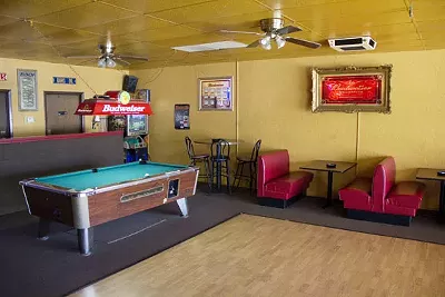 KT’s Smokehouse