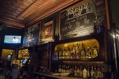 Riley’s Pub